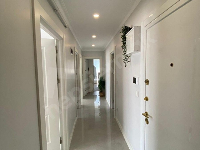 Beylikdüzü 3+1 Satılık Daire Otoparklı Sitede (Eşyasız) - Görsel 14