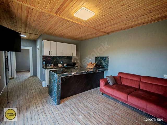 Dereköyde 250 m2 bahçe içerisinde 50m2 Verandalı 1+1 Müstakil Ev - Görsel 23