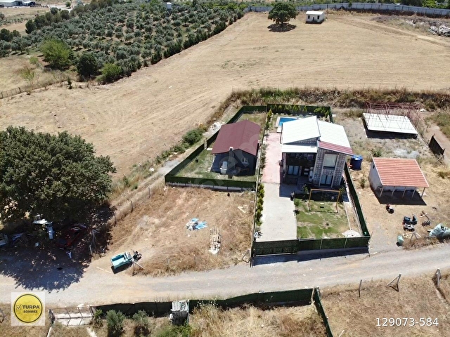 Dereköyde 250 m2 bahçe içerisinde 50m2 Verandalı 1+1 Müstakil Ev - Görsel 7