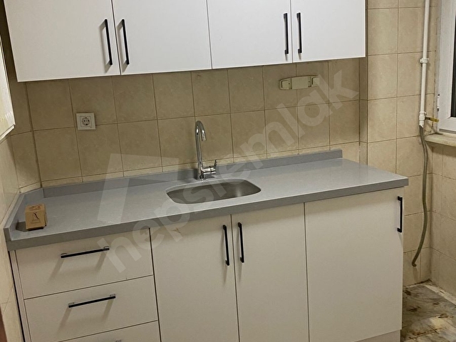 Harbiye cad Hilton otel karşısı yeni bina 2+1 balkon giriş kat 85 m 2 masraf sız daire - Görsel 10