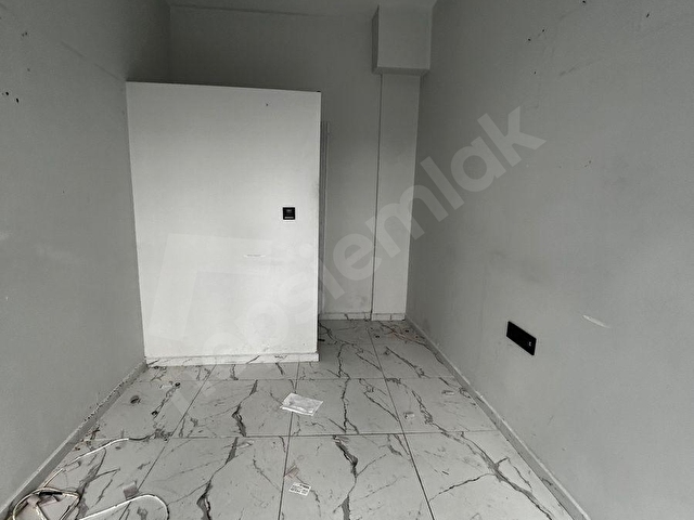 Karşıyaka Aksoy işlek yer satılık dükkan - Görsel 9
