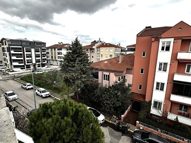 BALIKESİR MERKEZ BAHÇELİEVLER MAHALLESİNDE 3+1 AYRI MUTFAK - Görsel 17