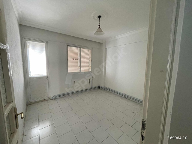 MENEMEN MERKEZDE ARAKAT 3+1 ÇİFT BALKONLU DAİRE - Görsel 6