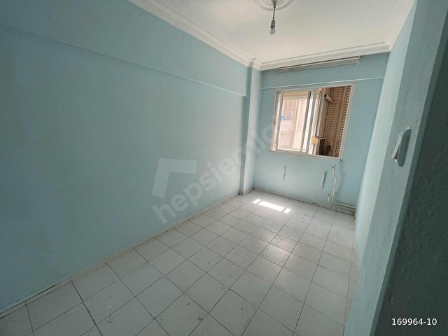 MENEMEN MERKEZDE ARAKAT 3+1 ÇİFT BALKONLU DAİRE - Görsel 5