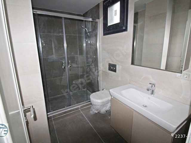 YEŞİLYURT EMLAKTAN YEŞİLYURTTA YENİ KONUMLU 180 m2 ARAKAT DAİRE - Görsel 20