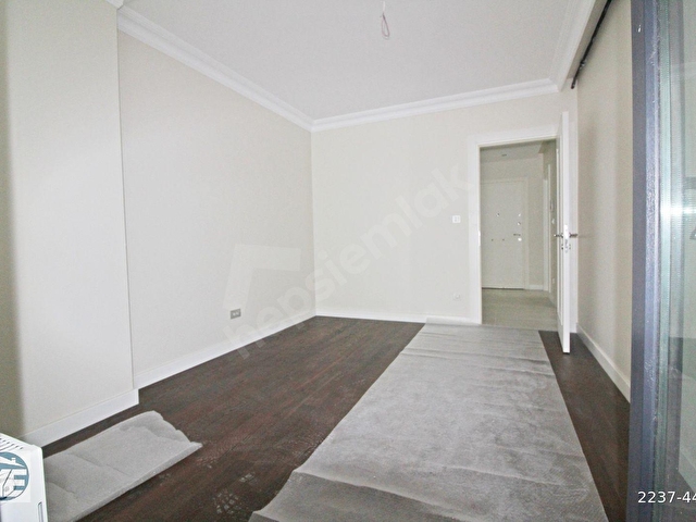 YEŞİLYURT EMLAKTAN YEŞİLYURTTA YENİ KONUMLU 180 m2 ARAKAT DAİRE - Görsel 13