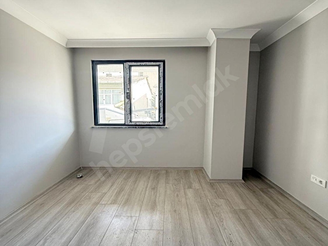CEMİL MERİÇ MAHALLESİNDE METROYA YAKIN SIFIR 1+1 KİRALIK DAİRE - Görsel 7