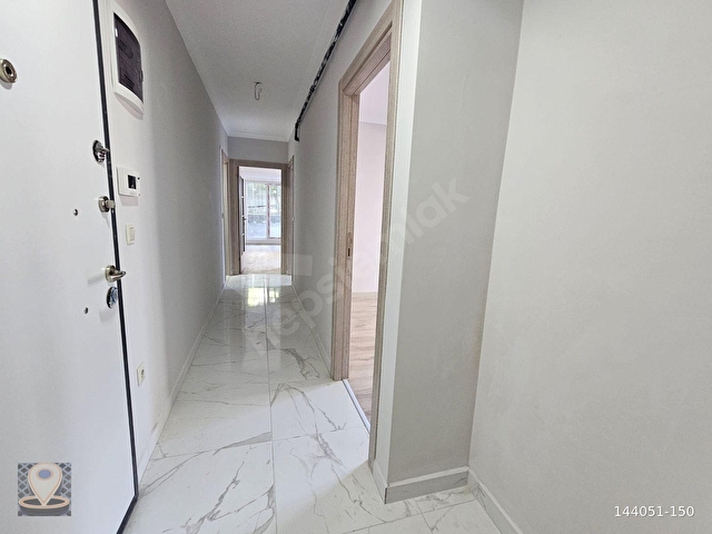 DURUDA MERKEZİ KONUMLU KAPALI OTOPARKLI 2+1 BALKONLU DAİRE - Görsel 11