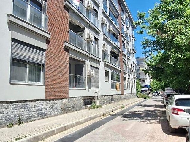 BOSTANLI YILLAR SOKAK GİRİŞİNDE 3+1 SIFIR OTOPARKLI ASANSÖRLÜ - Görsel 9