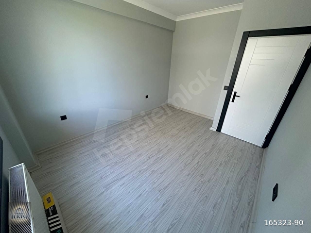 BURHANİYE BAHÇELİEVLERDE GENİŞ BAHÇELİ 1+1 SATILIK DAİRE - Görsel 26