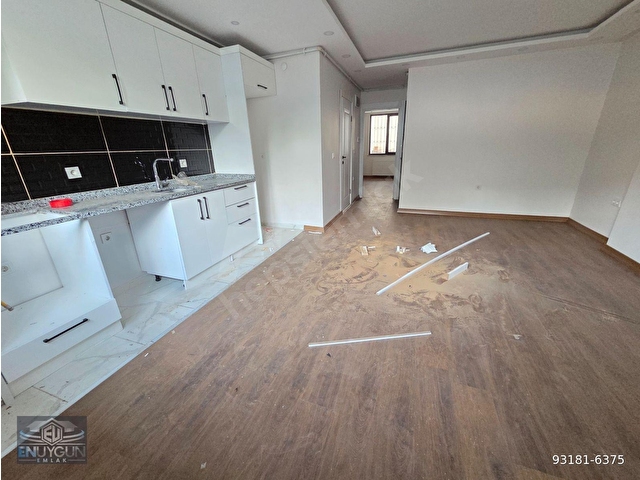 EN UYGUN EMLAKTAN EMAAR AVM 13 DK SIFIR 1+1 BAHÇE KATI DAİRE