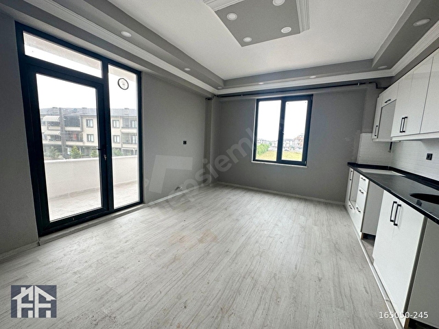 HAYALİNİZDEKİ 2+1 DAİRE KARASUDA SİZİ BEKLİYOR HEMEN ARAYIN! - Görsel 12