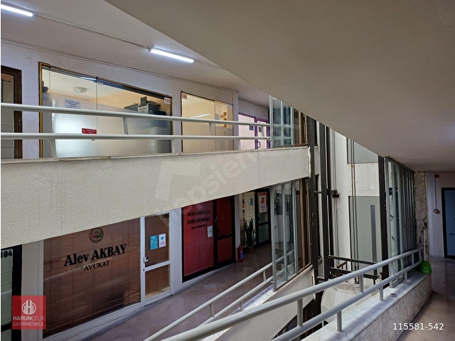 KADIKÖY MERKEZ BULVAR ÇARŞISINDA 35 m2 BAKIMLI KİRALIK OFİS!!! - Görsel 10