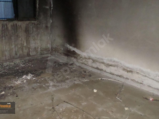 YEDİTEPEDEN ÇAYIROVA AKSEDE HER İŞE UYGUN KİRALIK İMALATHANE - Görsel 13