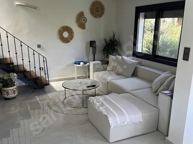 GÜNEŞ EMLAKTAN ÇİFTLİKKÖYDE SATILIK 4+1 TRİPLEX VİLLA - Görsel 21
