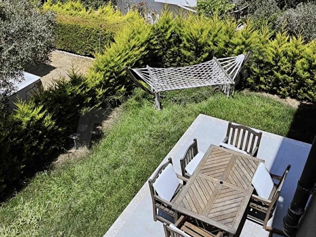GÜNEŞ EMLAKTAN ÇİFTLİKKÖYDE SATILIK 4+1 TRİPLEX VİLLA - Görsel 15