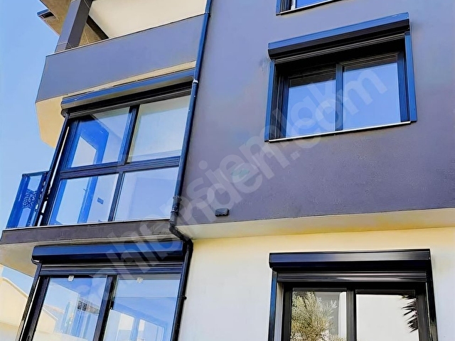 GÜNEŞ EMLAKTAN ÇİFTLİKKÖYDE SATILIK 4+1 TRİPLEX VİLLA - Görsel 4