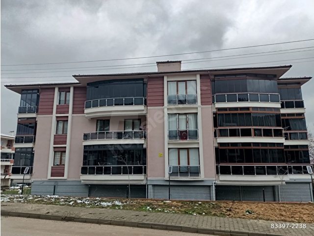 TOPSAKAL EMLAKTAN SAFRANBOLU ESENTEPEDE SATILIK 3+1 DAİRE