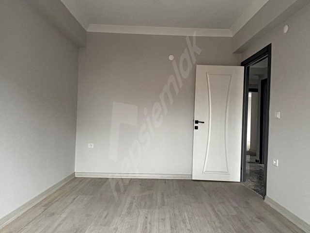SIFIR METROBÜSE YAKIN SATILIK KÖŞE BAŞI 3+1 ASANSÖRLÜ DAİRE - Görsel 19