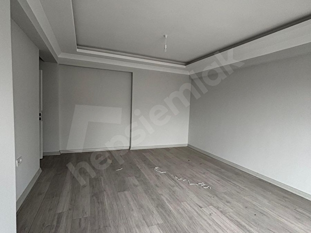 SIFIR METROBÜSE YAKIN SATILIK KÖŞE BAŞI 3+1 ASANSÖRLÜ DAİRE - Görsel 9