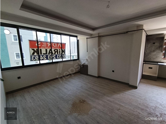 MEZİTLİ DE HAVUZLU DOĞALGAZLI JENERATÖRLÜ CİFT BANYOLU GİYİNME ODALI 2+1 KİRALIK - Görsel 23