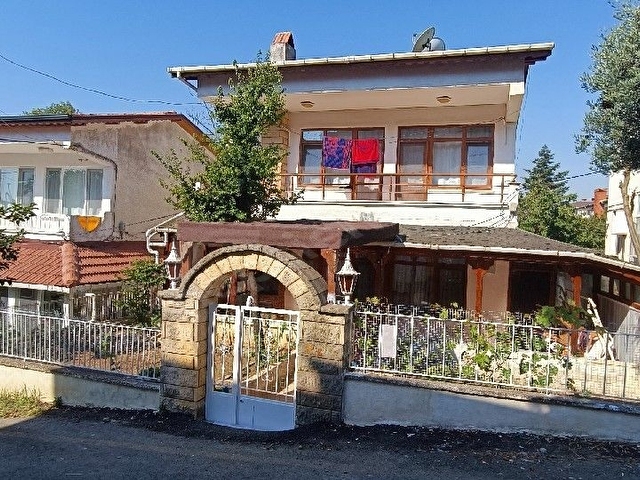 TEKİRDAĞ 📍 Kumbağ Gündal Plajı’na 200 m – Kombili Müstakil Dubleks