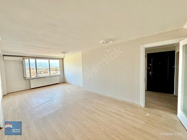 İzmit Çarşı Merkez İnönü Caddesinde Kiralık Çok Geniş 2+1 Daire - Görsel 11