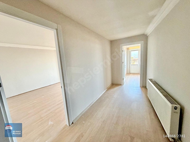 İzmit Çarşı Merkez İnönü Caddesinde Kiralık Çok Geniş 2+1 Daire - Görsel 9