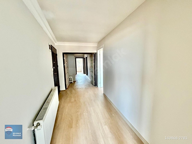 İzmit Çarşı Merkez İnönü Caddesinde Kiralık Çok Geniş 2+1 Daire - Görsel 4