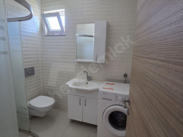 PLEVNE MAH. ADLİYE KARŞISINDA 1+1 EŞYALI GENİŞ KİRALIK DAİRE - Görsel 10