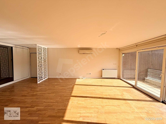 PLATİNDEN ŞIK SİTEDE GENİŞ 3.5+1 BALKONLU SATILIK BOŞ DAİRE - Görsel 6