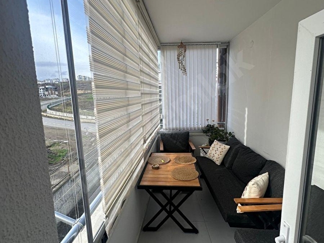 İstiklal Mahallesinde Bulvara Cephe Çok Geniş Kiralık 2+1 Daire - Görsel 24