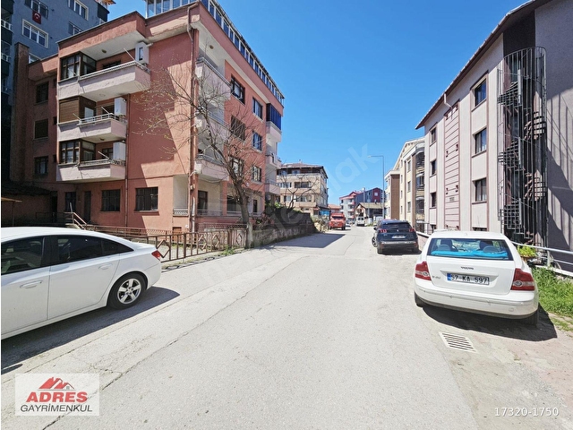 ADRESden BAHÇELİEVLERDE TEMİZ BAHÇE KATI KİRALIK 1+1 DAİRE!!! - Görsel 4