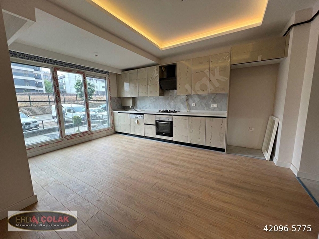 SUADİYE DE BAĞDATA ÇOK YAKIN 1+1 40M2 BALKONLU SIFIR YÜKSEK GİRŞ - Görsel 4