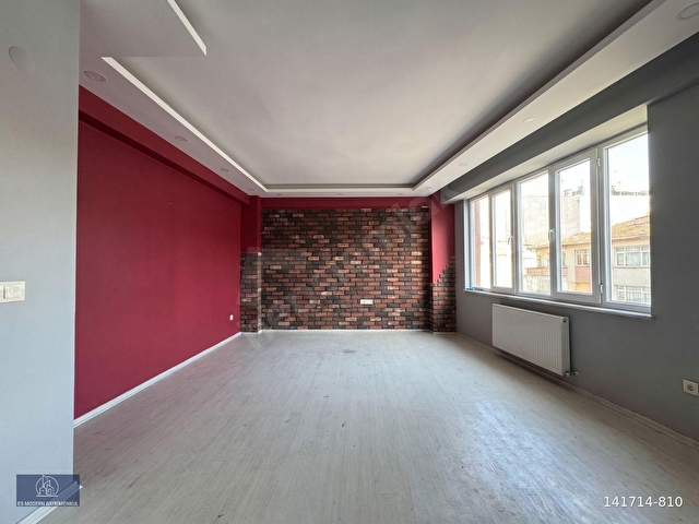 [CH] - CADDE ÜZERİ LÜX DİZAYN 2+1 DUBLEKS FIRSAT DAİRE