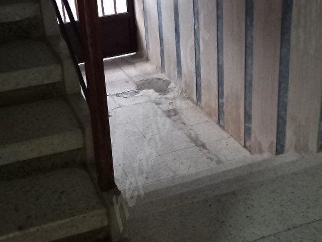 İPEKDEN FUL YAPILI 2+1YÜKSEK GİRİŞ KATINDA DOĞAL GAZLI DAİRE - Görsel 2