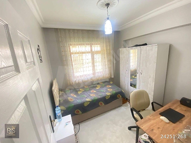 CEVİZLİDERE CADDESİ YAKİNİ GÖRÜLMEYE DEĞER 3+1 140M2 - Görsel 8