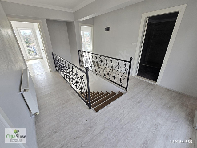 Yangıda 1350m2 Arsalı 3+1 Müstakil Havuzlu Satılık Villa - Görsel 22