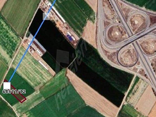 MERAM KAŞINHANI MAH.3.832 M2 TARLA