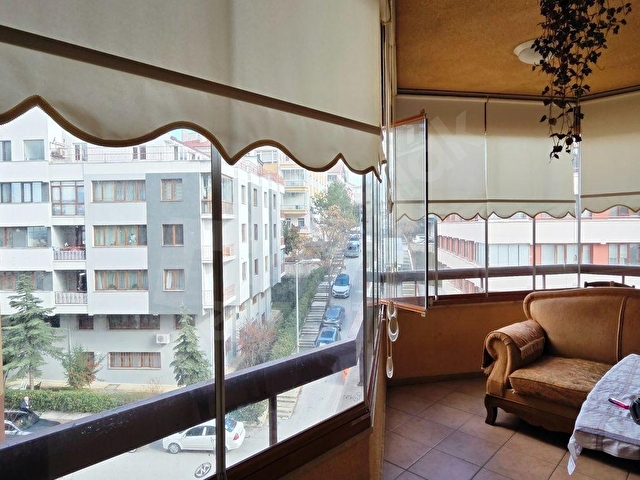 Çankaya Dikmen Harbiye Mh. Güneş Sitesinde 4+1 Daire Fırsatı - Görsel 10