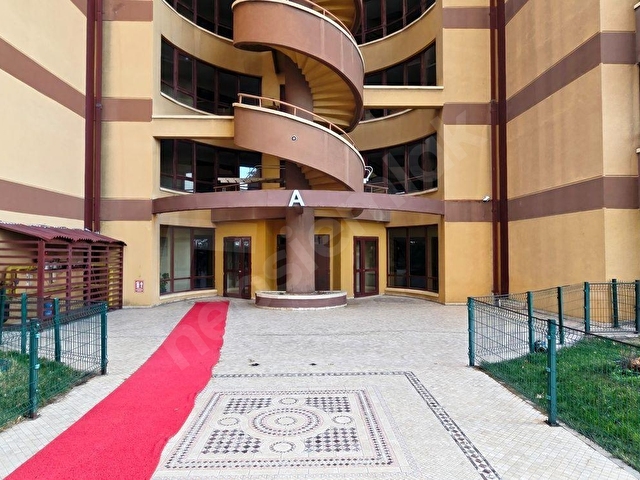 Çankaya Dikmen Harbiye Mh. Güneş Sitesinde 4+1 Daire Fırsatı - Görsel 5