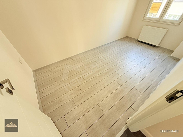 ALTAYÇEŞME YÜZEVLER ÇARŞI İÇERİSİNDE YENİ BİNA 3+1 KİRALIK DAİRE - Görsel 13