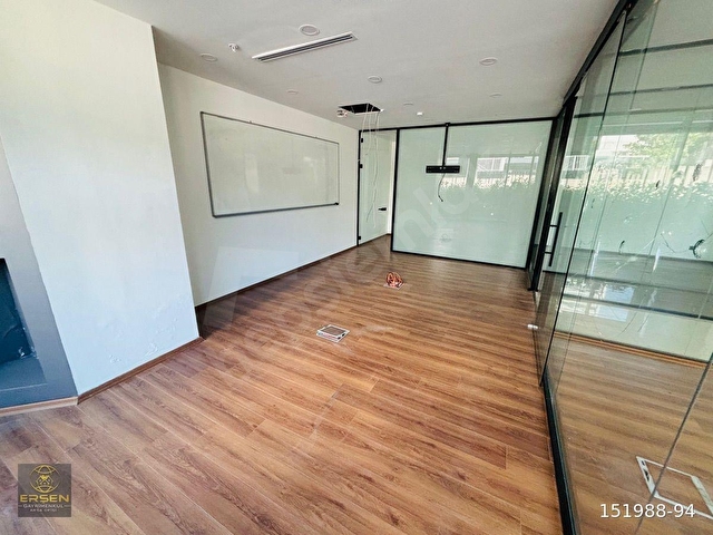 İşinizi Bir Üst Seviyeye Taşıyacak 300 m² Ofis - Görsel 20