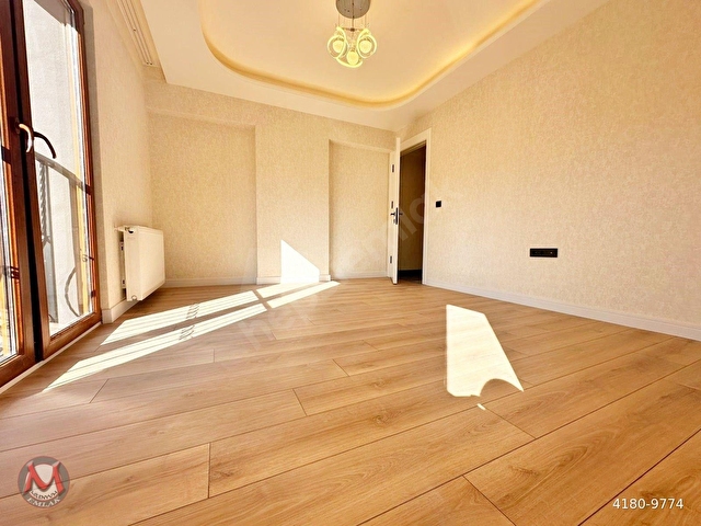 Milenyum Emlak Tan Kabil Cadde Üzeri Giyinme Odalı E.Banyolu Sıfır Lüx Yapılı 3+1 150 m2 Arakat Lüx - Görsel 8