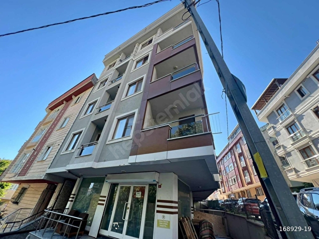 Hamidiyede 2+1 Asansörlü Balkonlu 2.Kat Satılık Daire - Görsel 4