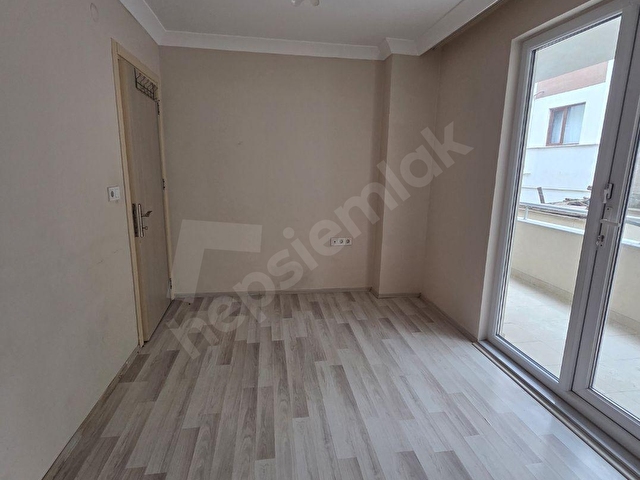 ESKİ SİGORTA HASTANESİ KARŞISINDA KİRALIK 2+1 GENİŞ DAİRE - Görsel 24