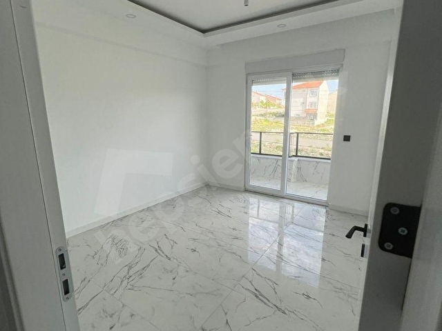 İMARET  EMLAK’TAN ŞEYH EDEBALİ MAHALLESİNDE MÜSTAKİL TARZINDA 3+1 OTOMATİK GARAJLI SATILIK DAİRE - Görsel 11