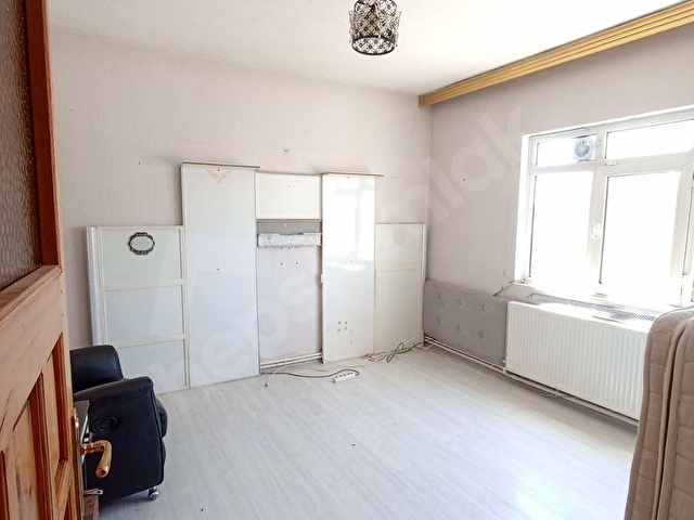BKM EMLAKTAN YENİ MAH 2. ERDEBAĞ SOK. ALT KAT VE ÜSTÜ TERAS  DUPLEX  DAİRELER - Görsel 4