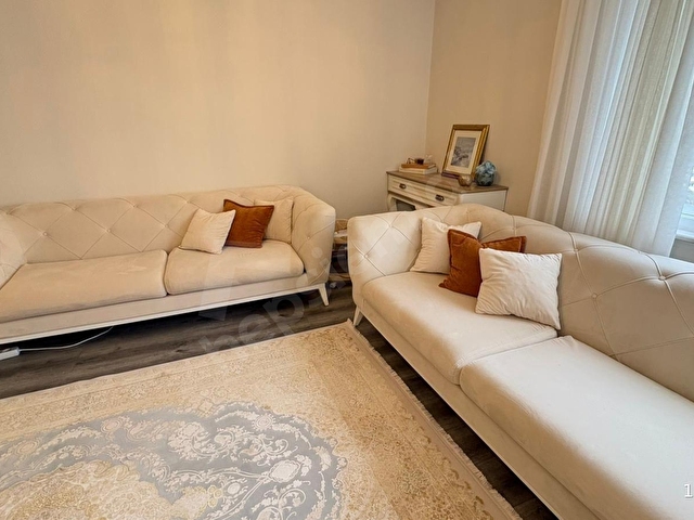Tevfikbey Mahallesi Elif Sitesinde Tadilatlı 3+1 Satılık Daire - Görsel 12