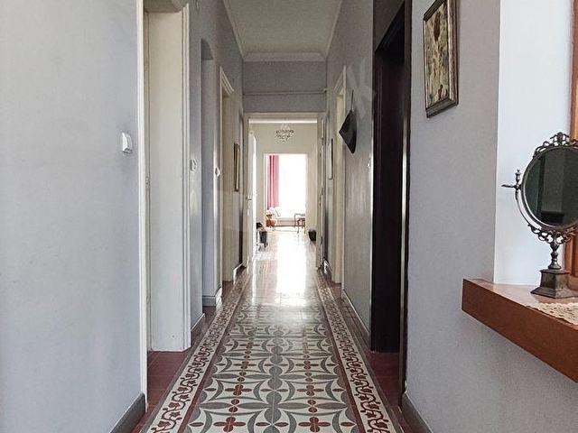 Historic Pera Apartment 5+1 High Ceilings & Full Furnished - Görsel 17